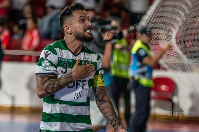 包含转折点葡萄牙体育止住颓势，葡超赛后攻防权衡，目标明确，心理建设被强调的词条